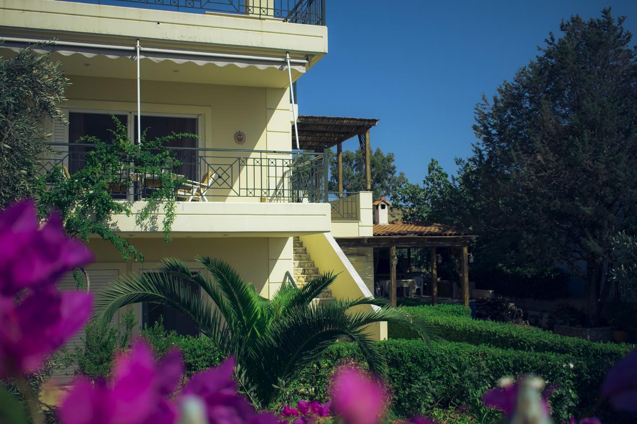 Anavyssos Garden House Guest House Palaiá Fókaia Exterior foto